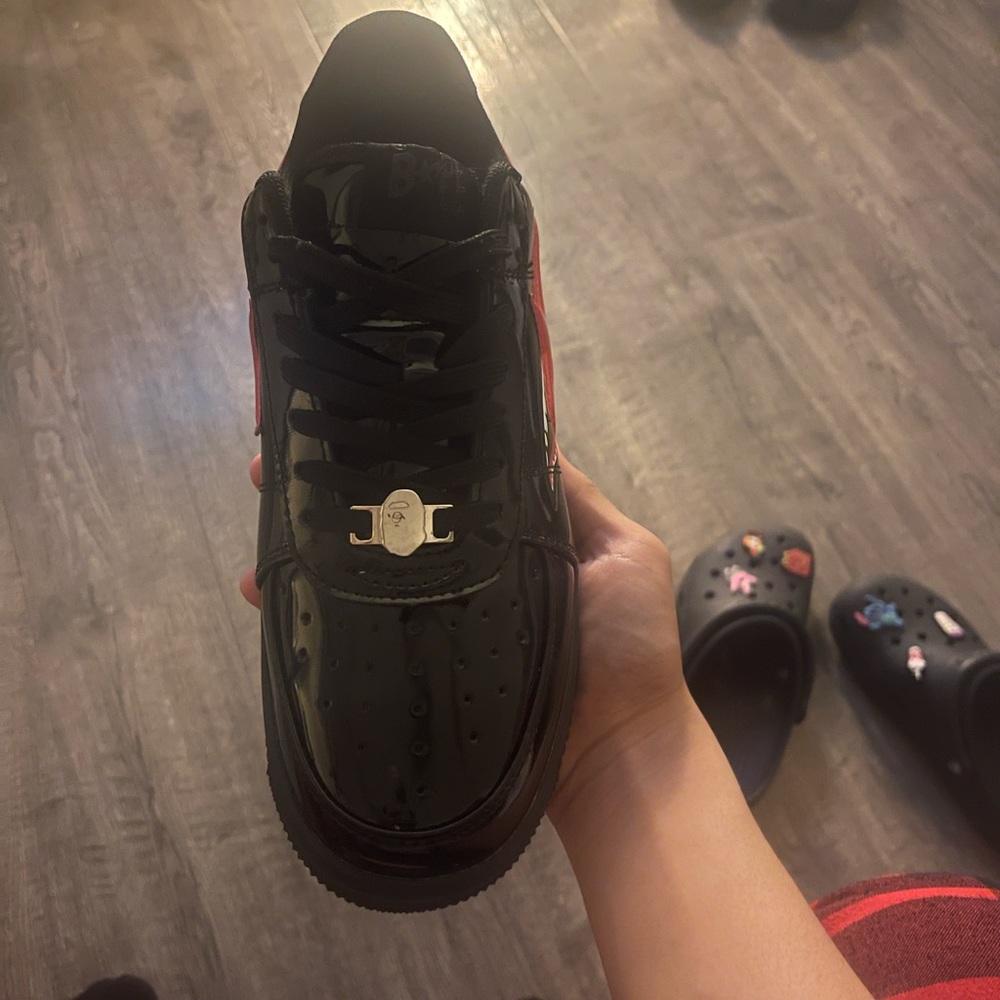 Bapestas size 8.5 - Picture 2 of 5